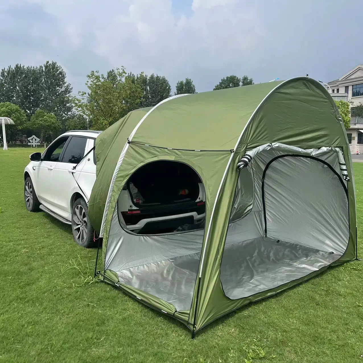 Single-Layer SUV Tailgate Camping Tent – OEM product image 3