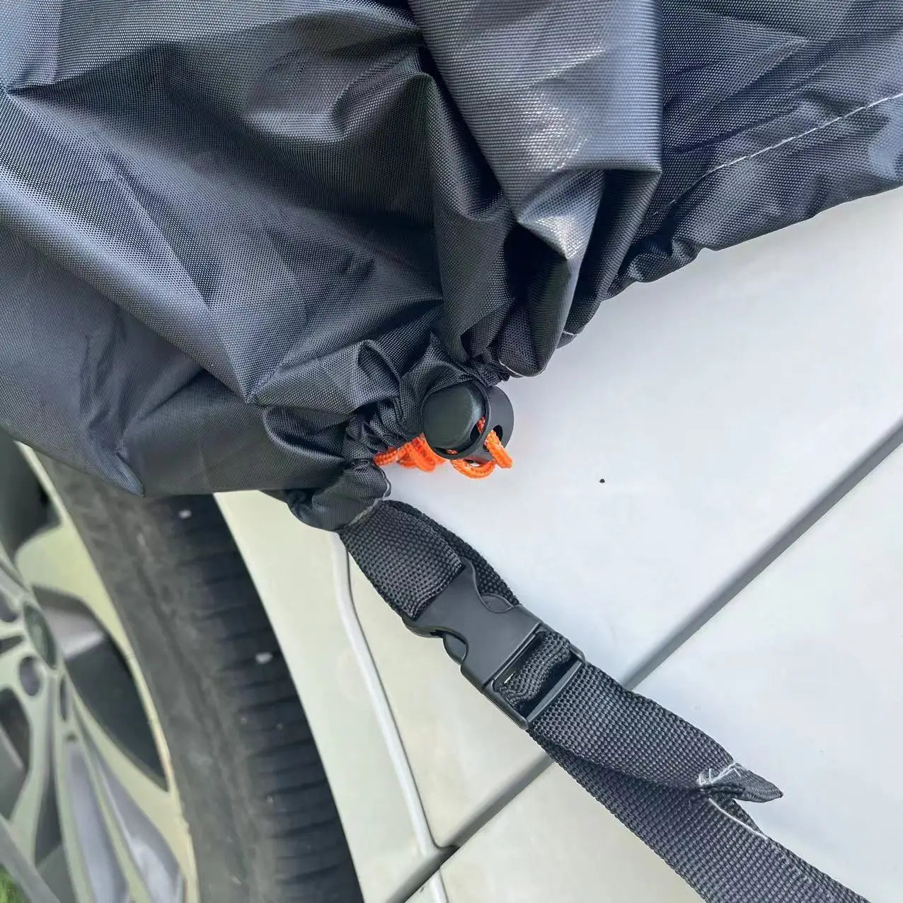 Single-Layer SUV Tailgate Camping Tent – OEM product image 4